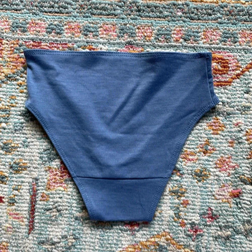 Simply Merino Girls Undies - Picture 3 of 3